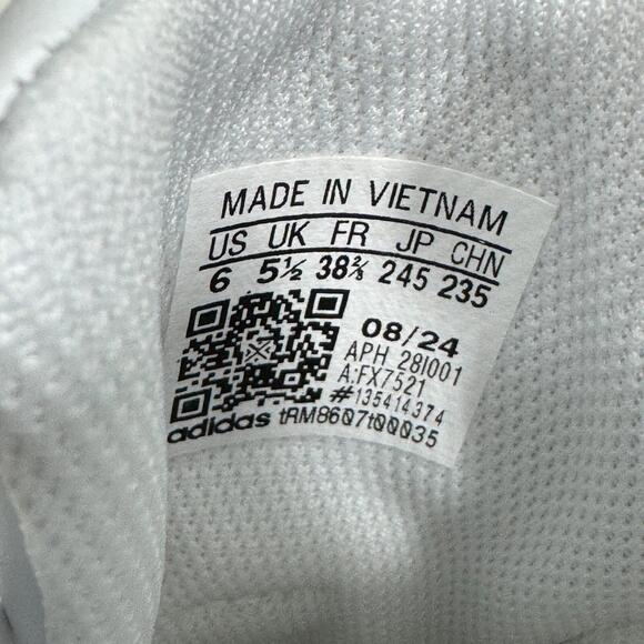 Adidas Originals Big Kid’s Size 6 Cloud White Silver Metallic Stan Smith Sneaker - Picture 10 of 11